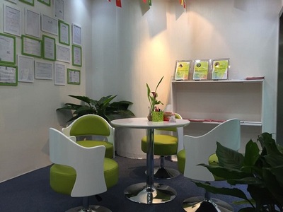 南京新視線教育信息咨詢(xún)