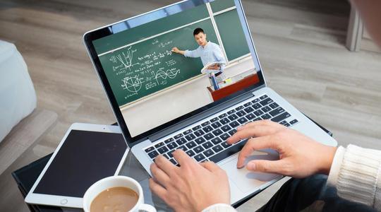 智慧教育 面向未來(lái)的教育新形態(tài)與房地產(chǎn)信息咨詢的潛在結(jié)合